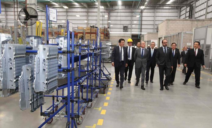 Proveedora de BMW inaugura planta en Parque Logistik II; ofrecerá 120 plazas