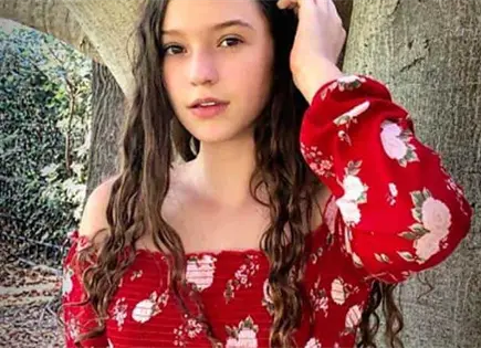 M&iacute;a Rub&iacute;n opina sobre las fotos de su mam&aacute; con su nuevo novio