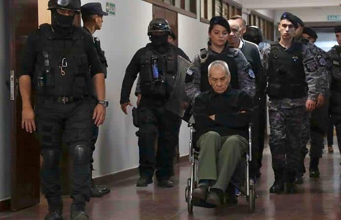 El cura italiano Nicola Corradi cumplía prisión domiciliaria desde 2019 / Foto: AP