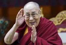 Tras polémico video del dalái lama, líderes tibetanos denuncian campaña de desprestigio orquestada por China