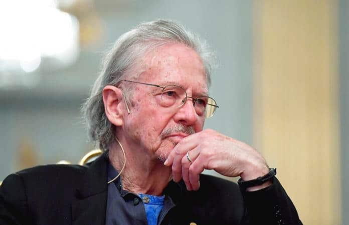 Peter Handke es acusado de negar el genocidio de  Srebrenica / Foto: AP