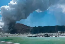 El Salvador aumenta capacidad geot&eacute;rmica en 10 % reciclando vapor de volcanes