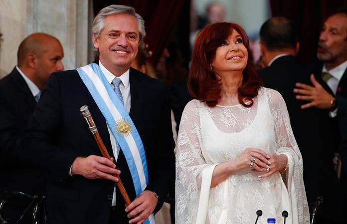 El nuevo presidente de Argentina Alberto Fernández y la vicepresidenta Cristina Fernández / Foto: AP