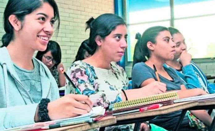 SLP, entre los estados donde suben más las colegiaturas de universidades privadas
