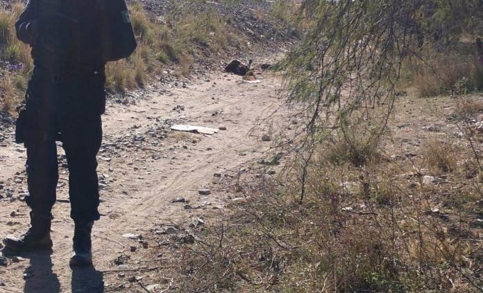 Asesinan a un hombre a un costado de las vías del tren en las Terceras
