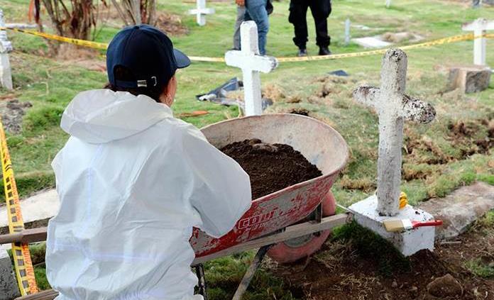 Hallan fosa con más de 50 presuntas víctimas de falsos positivos en Colombia