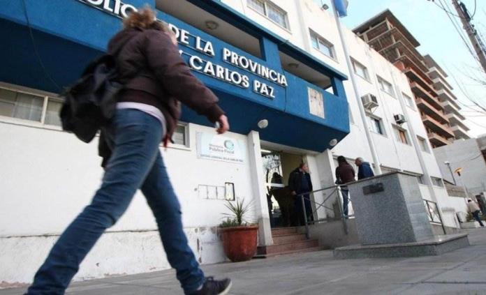 Detienen a diez jóvenes por violación en manada a una joven en Argentina