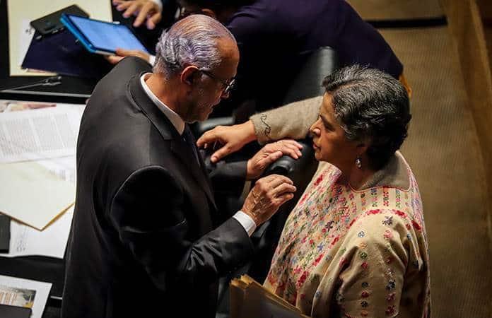 Beatriz Paredes / Derecha), una de las mencionadas en la consulta / Foto: Archivo