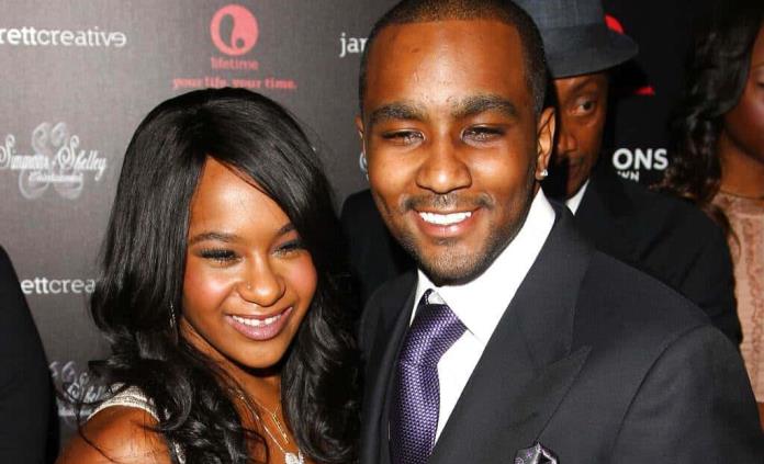 Confirma autopsia que Nick Gordon murió por sobredosis