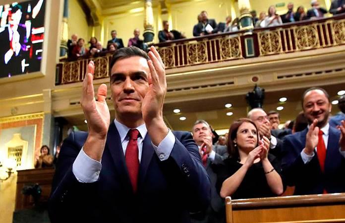 Pedro Sánchez fue nombrado presidente del Gobierno español con solo dos votos de margen / Foto: EFE