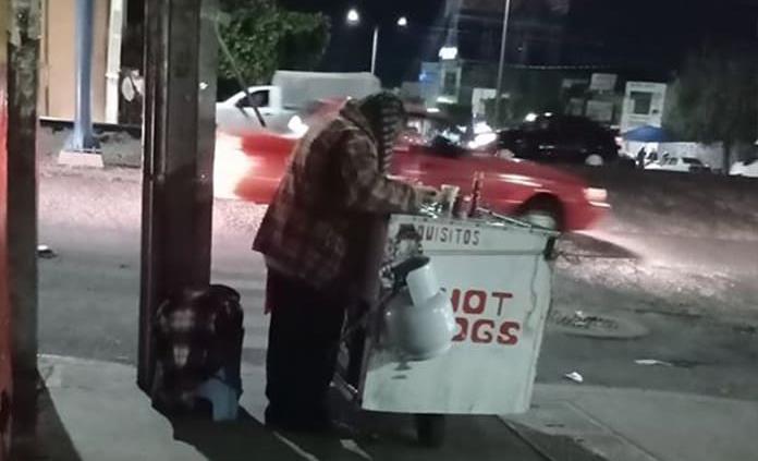 Don Abel no vendía ningún hot dog en Querétaro y así lo ayudaron en redes sociales