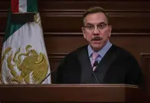 Ministro reacciona por no ser invitado al aniversario de Constituci&oacute;n