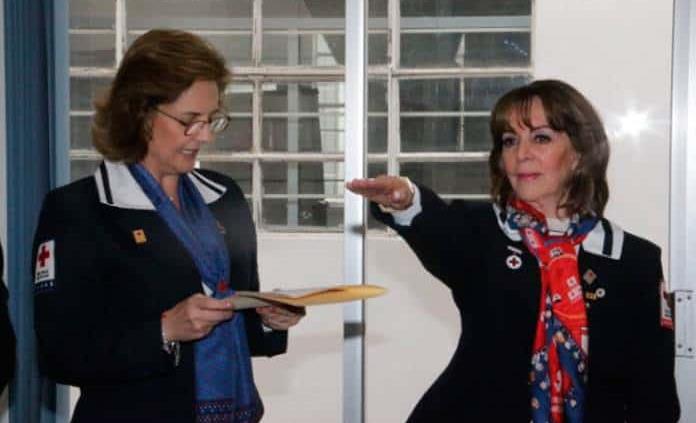 Presidente de la Cruz Roja toma protesta a Alicia Villasuso como nueva coordinadora estatal del voluntariado