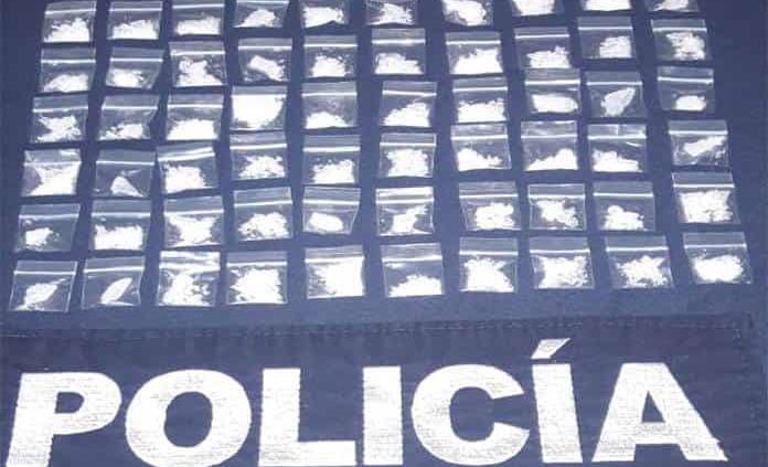 En distintos operativos, aseguran 87 dosis de enervantes y detienen a seis personas