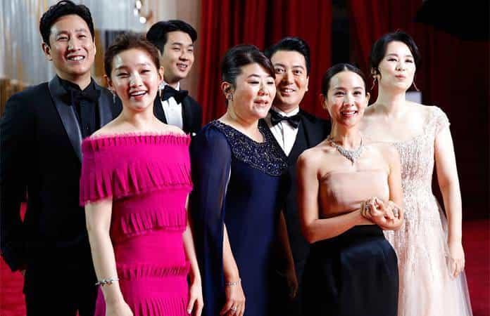 El elenco de Parasite / Foto: AP