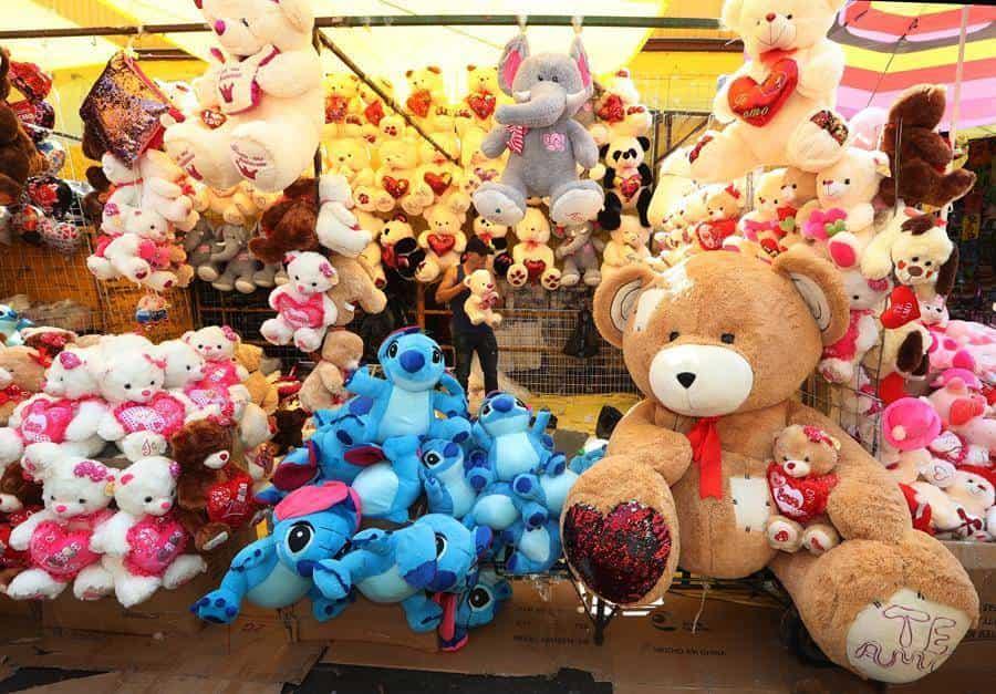 Regalo San Valentín: Peluches grandes y gigantes para el 14 de febrero 2024