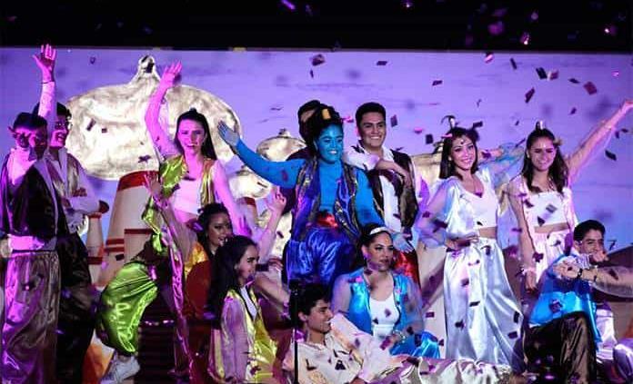 La comparsa “La historia después de Aladín”, triunfó en el Baile de Carnaval del Club Deportivo Potosino