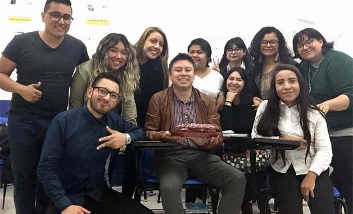 El verdadero mensaje del profesor que pondrá falta a las alumnas que falten el 9 de marzo