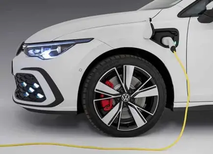 La duración de un auto híbrido y la importancia de su batería