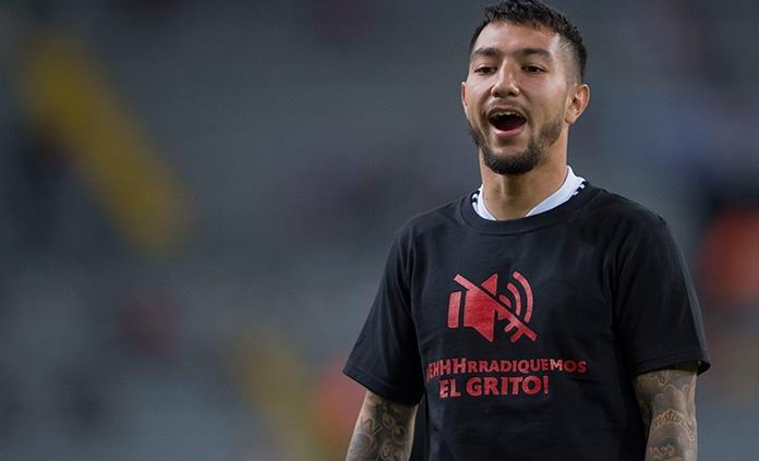 Acusan a jugador de Atlas de robar un celular para ocultar romance