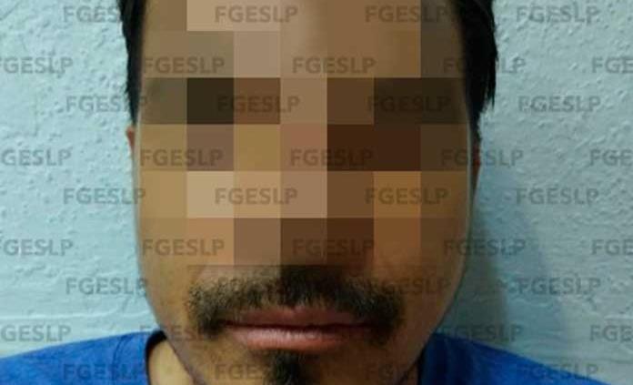 Detienen a sujeto por intento de feminicidio; trató de quemar y asfixiar a su pareja