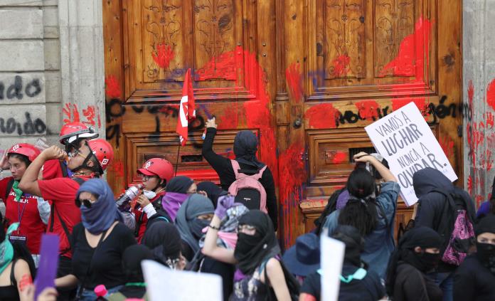 INBAL intervendrá monumentos dañados en manifestación del 8M