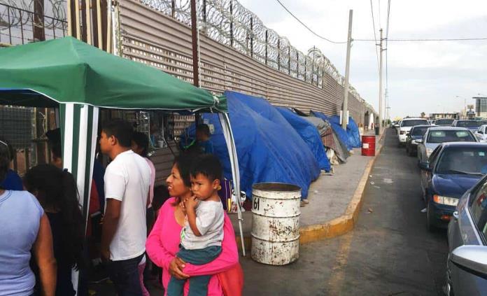 Abogados de renombre ayudan a migrantes en la frontera