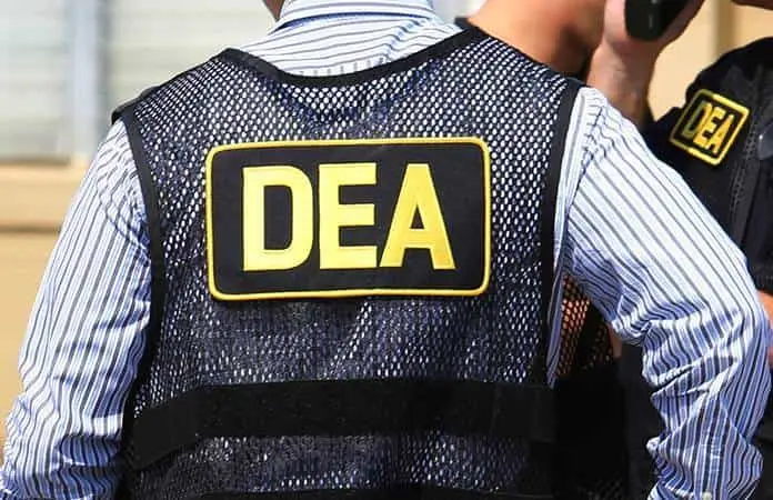La DEA da golpe global al Cártel de Sinaloa; detiene a 617