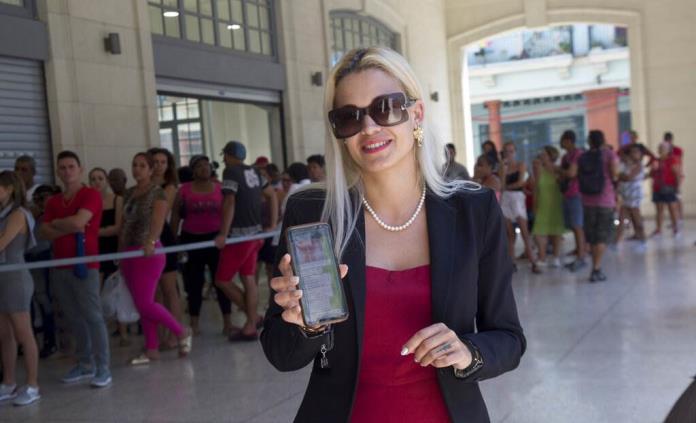 Galletas María, ¿alguien ha visto? Cubanos usan redes sociales para enfrentar desabasto
