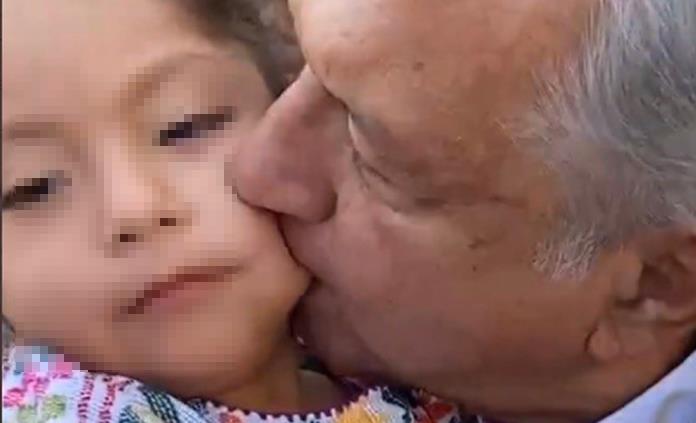Mi hija quería saludar y abrazar a AMLO, justifica padre de niña besada por el presidente