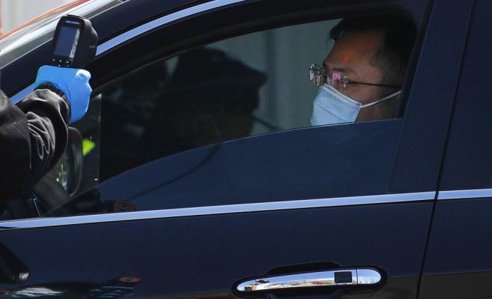 China reporta un caso de infección local y 13 muertes por coronavirus
