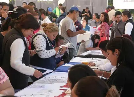 Del 32%, eficacia de ferias de empleo: STPS