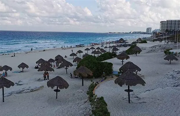 Puerto Vallarta sigue como destino favorito de potosinos en verano