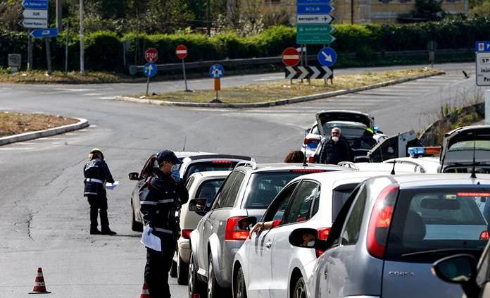 Comprar por orden alfabético, entre las nuevas medidas municipales en Italia