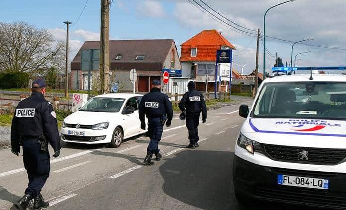 Imputan a un hombre por intento de envenenamiento tras escupir a gente en Bélgica