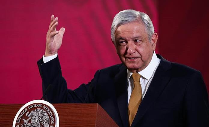 Hicieron escándalo los conservadores por saludo a mamá del Chapo, dice AMLO
