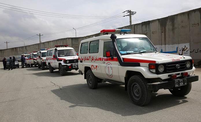 Bomba caminera mata a seis niños y dos adultos en Afganistán