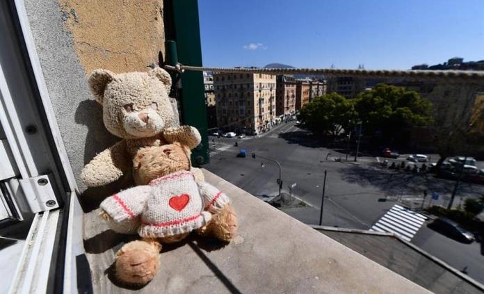 Cacería de ositos frente a soledad de ancianos y el aburrimiento infantil