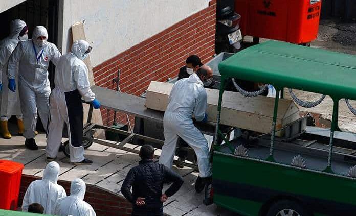 Los casos globales de COVID-19 alcanzan los 1.05 millones, con 56 mil 900 muertes según la OMS