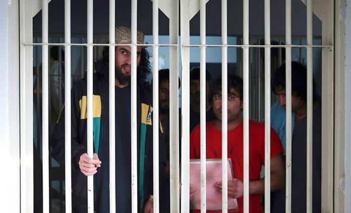 Talibanes retiran equipo negociador de Kabul tras fracaso en las liberaciones