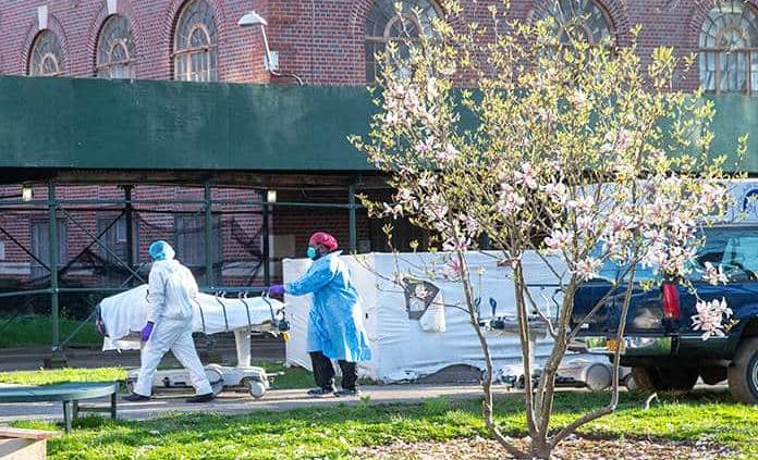Nueva York vive su jornada más mortífera con 799 fallecidos por COVID-19