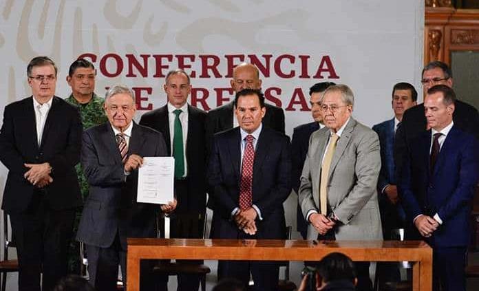 Gobierno federal y hospitales privados firman acuerdo por Covid-19