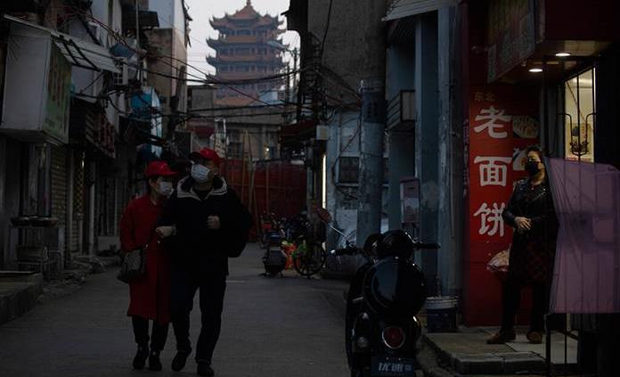 Es imposible saber la situación en Wuhan por la censura china, afirma Ai Weiwei