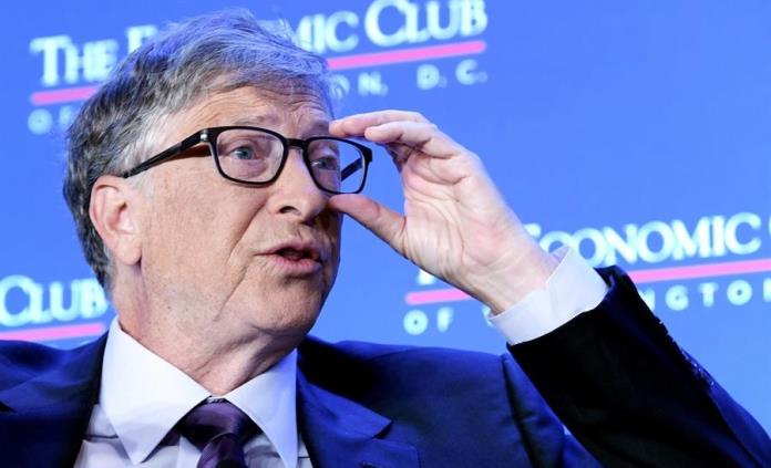 Bill Gates tilda de peligrosa la suspensión de fondos de Trump a la OMS