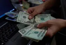 Análisis del precio del dólar y los mercados financieros Análisis del precio del dólar y los mercados financieros