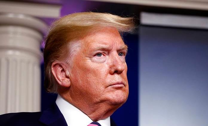 Trump mantendrá fronteras cerradas con Europa por COVID-19 hasta que mejore