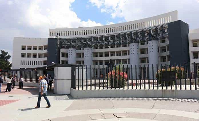 Urgen reactivar el PJE; tiene un mes paralizado