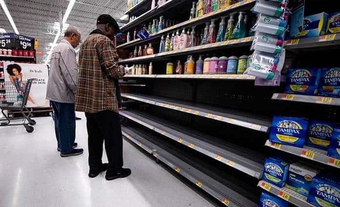 Nunca pensaron en nosotros, dicen empleados de supermercados afectados por COVID-19 en Los Ángeles