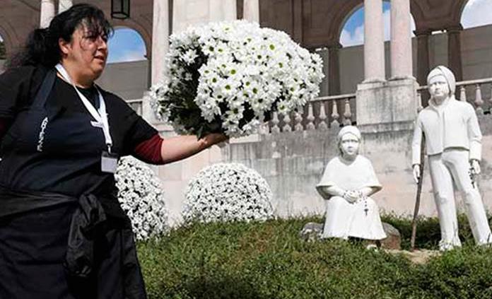 El Santuario de Fátima acoge la primera peregrinación sin peregrinos de su historia