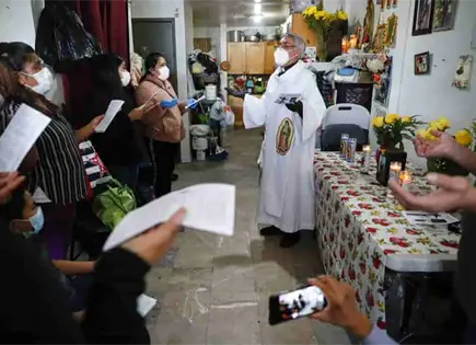 Temor a deportación baja asistencia a iglesias hispanas en EU